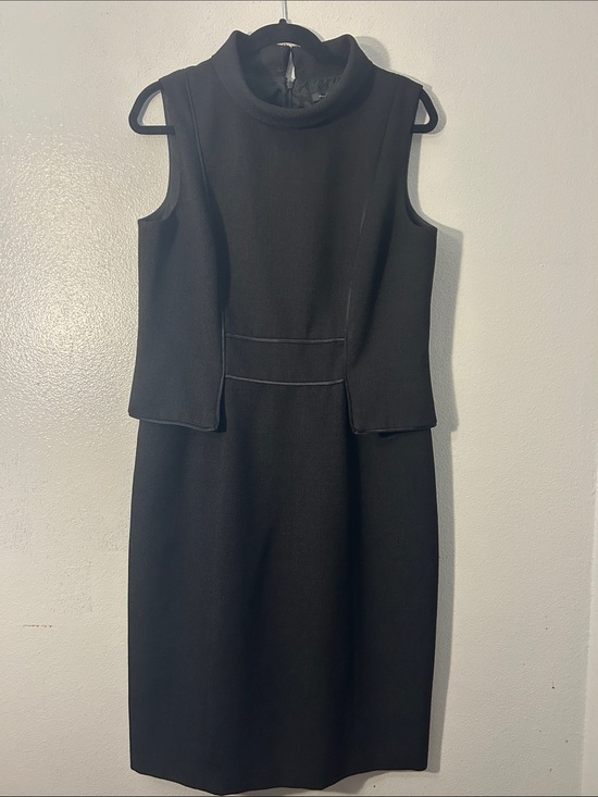 David Meister Dresses & Skirts - David Meister Black Sleeveless Mock-Neck Sheath Dress